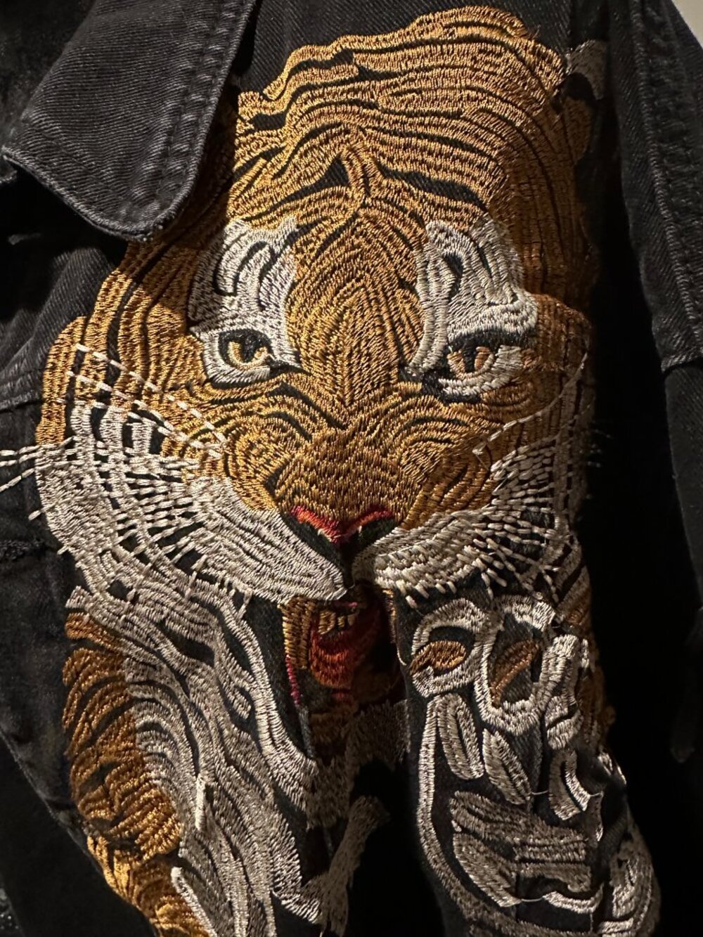 Keith Richards Rolling Stonees Black Denim Jean Jacket Embroidered tiger (XL) - Picture 7 of 8
